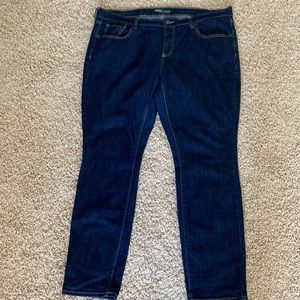 Size 16 old navy jeans